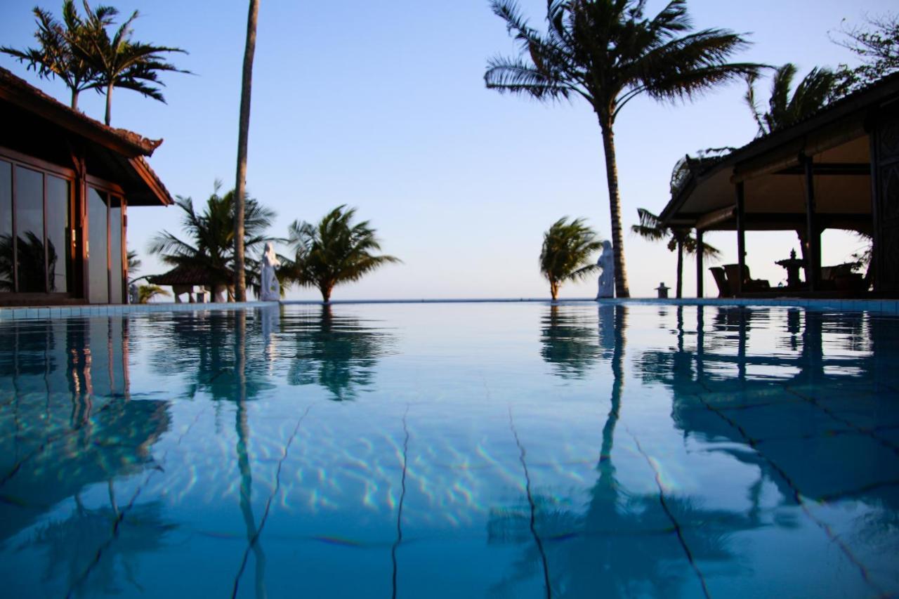 Bali Hai Island Resort Pekutatan  Exterior photo
