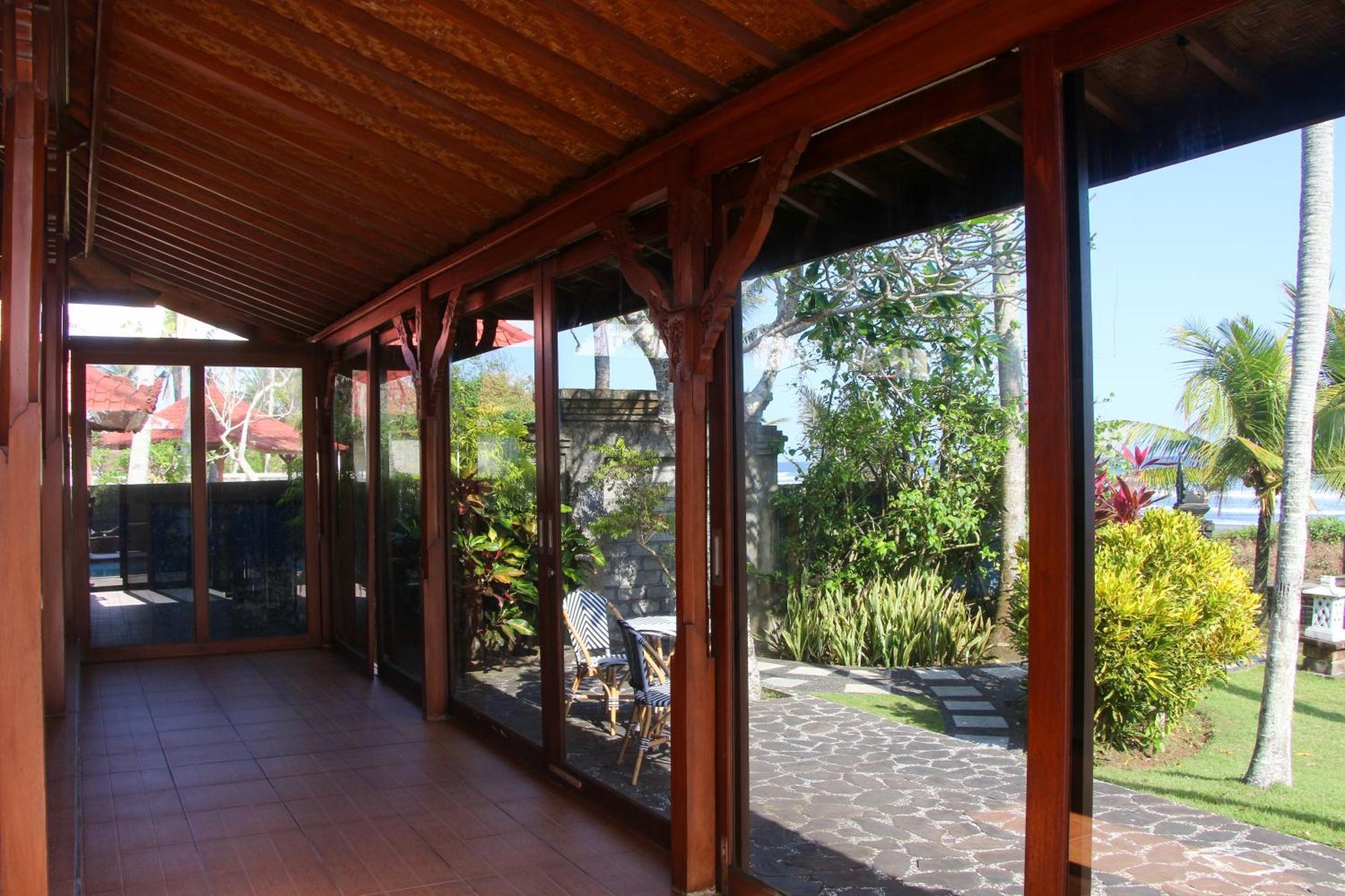 Bali Hai Island Resort Pekutatan  Exterior photo